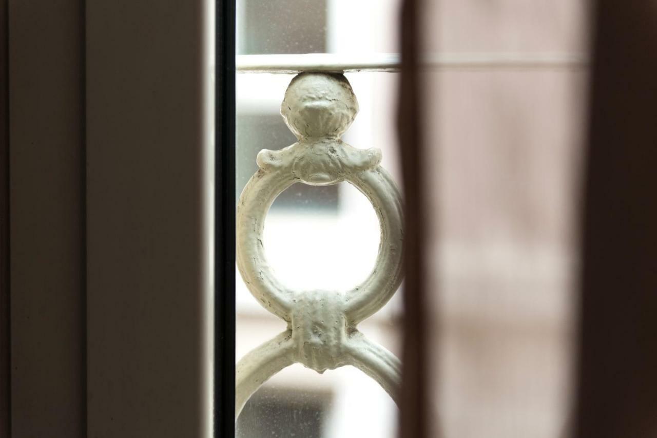 Trevi Fountain - Lovely Loft Apartment โรม ภายนอก รูปภาพ